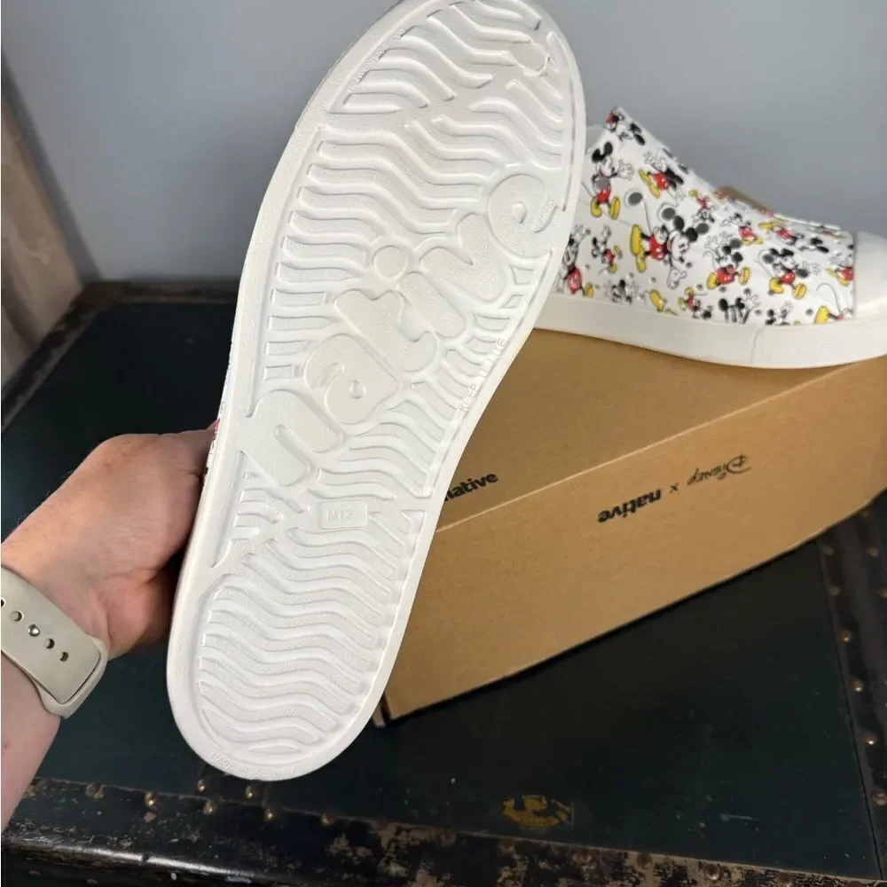 Native Jefferson Shoes Mens Sz 12 Disney Mickey All Over Print Slip On Sneaker